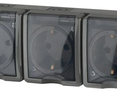 фото Розетка ОП 11-2406-03 3х2P+E IP54 шторки 16АХ-250В Эксперт сер. ЭРА Б0020723