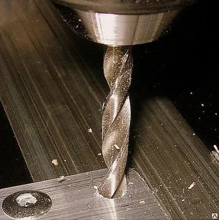 Фото №0 Сверление отверстий в металле