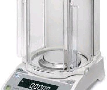 фото Аналитические весы HR-100A