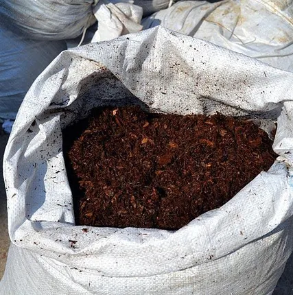 Фото №0 В мешках и наВалом навоз конский свежий и перегной 1-2 года в Ярославле