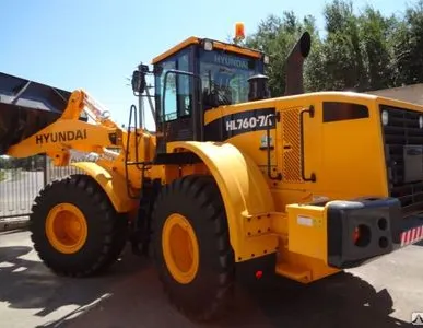 фото Фронтальный погрузчик HYUNDAI HL-760-9S (ковш 3.2 м3)