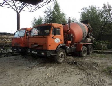 фото Арендовать бетоновоз HOWO ZZ1317N3261