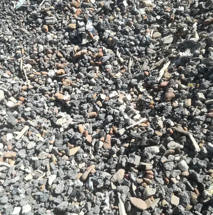 Фото №3 Щебень шлаковый 10-100 с боем шамотного кирпича