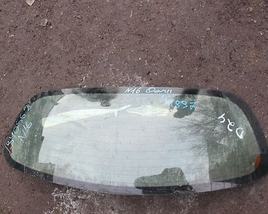 фото Стекло заднее с э/о для Nissan Almera (N16) 5D HBK