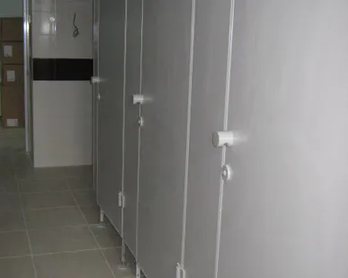 фото Сантехнические перегородки