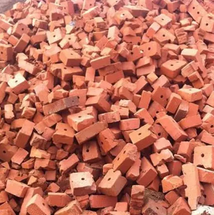 Фото №0 Битый кирпич мелкие осколки