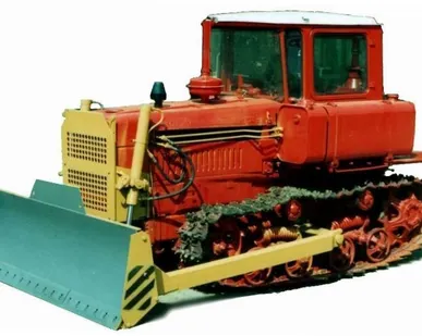фото Бульдозерная навеска ДЗ-42 (на ДТ-75) / ДЗ-42а (на ВТ-90)