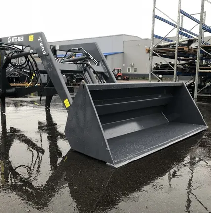 Фото №0 Погрузчик фронтальный Т-209 "Секач", МТЗ 80, 82, 892 и др.  (грузоподъемность 800 кг, высота подъема 3570 мм)