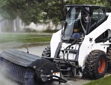 фото Аренда мини-погрузчика Bobcat S250, Киров