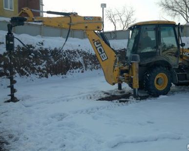 фото Услуги ямобура JCB