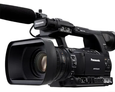 фото Профессиональная видеокамера Panasonic AG-AC160AEN