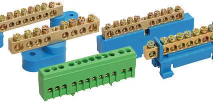 Фото №0 Шина нулевая с одним угловым изолятором ШНИ-6х9-12-У1-С