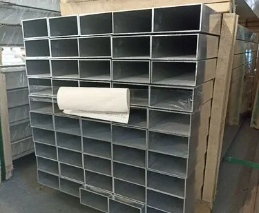 фото Труба прямоугольная алюминиевая 100*50*2