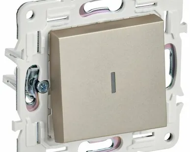 фото SKANDY Выключатель 1-клавишный проходной с индикацией 10А SK-V08Sh шампань IEK