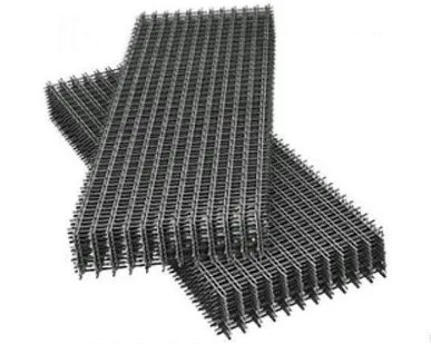 фото Сетка стальная сварная 100.00x4.00 длина 380