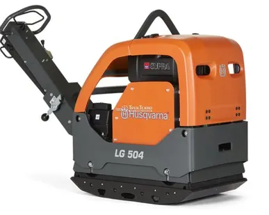 фото Виброплита HUSQVARNA LG 504 DECW дизельный двигатель HATZ, реверсивная