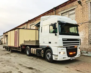 фото DAF FX105(2017 г.)-трал 35 тонн, загрузочная площадка 0,85 м, ширина 2,55 м
