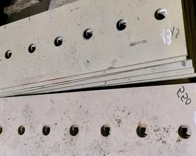 фото Нож средний 444х254х20 (Сталь 45) на специальную технику New Holland D-180