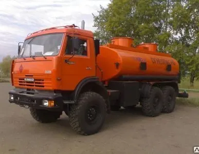 фото Автотопливозаправщик НЕФАЗ 66062-213-10 КамАЗ-43118-10 (11.2 м3, 2 отсека)