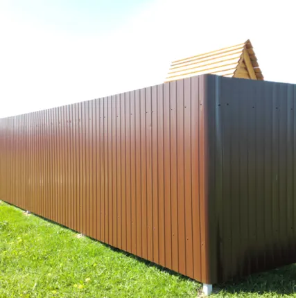 Фото №0 Заборы из профнастила