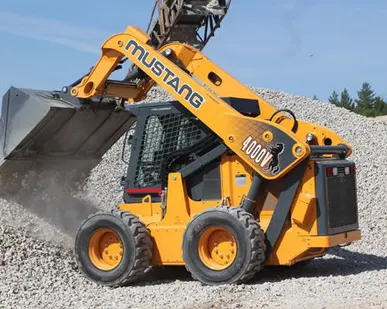 фото Мини погрузчик Mustang V4000 DXT 2 Sp. HF