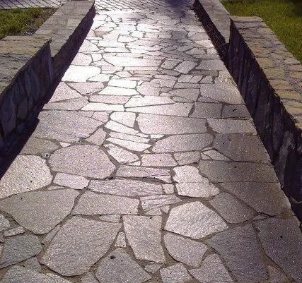 Фото №0 Златолит серебристый плитняк