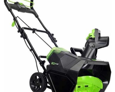 фото Снегоуборщик greenworks