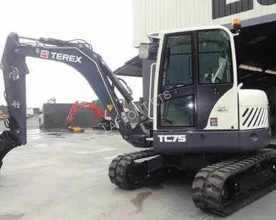 фото Мини-экскаватор Terex TC 75