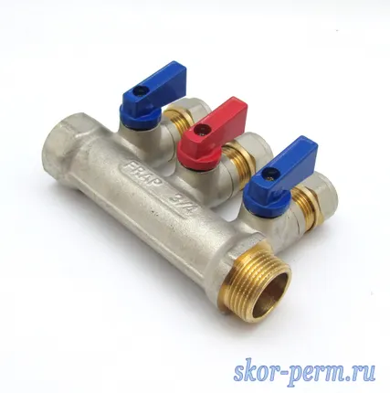 Фото №1 Коллектор с кранами 3/4&quot;х16 под металлопластик 3 выхода