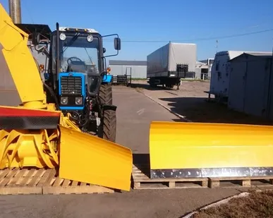 фото Снегоочиститель фрезерно-роторный ДЭМ-124-01