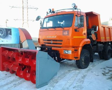 фото Шнекороторный снегоочиститель самосвал КАМАЗ 65115