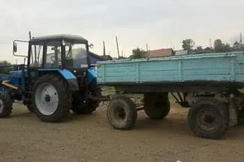 Фото №0 Трактор Модель трактора: МТЗ 82.1 Наличие прицепа: Да Навесное оборудование: Поворотный нож (отвал)