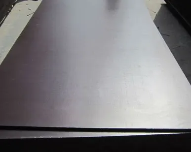 фото Фанера ламинированая ФОФ (F/F) толщиной 9 мм в наличии