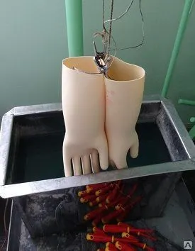 Фото №0 Испытание диэлектрических перчаток и галош