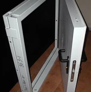 фото Металлические противопожарные люки огнестойкость EIS-30