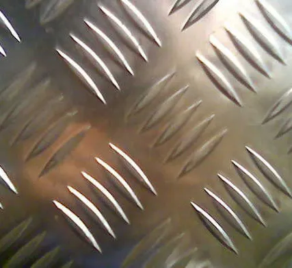 Фото №0 Лист алюминиевый рифленый 2 "Квинтет" Galaxy 2х1500х3000