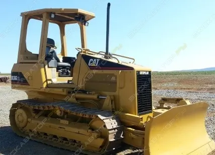 Фото №0 Аренда бульдозера Caterpillar D4G XL, Санкт-Петербург