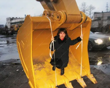 фото Аренда гусеничного экскаватора Caterpillar 330D L ME, Санкт-Петербург