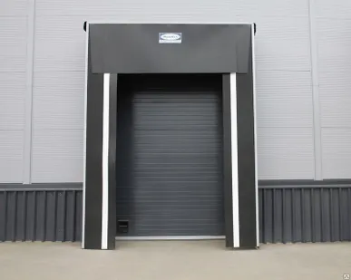 фото Герметизатор
 со складной рамой 3000х3400 с одинарным верхним листом