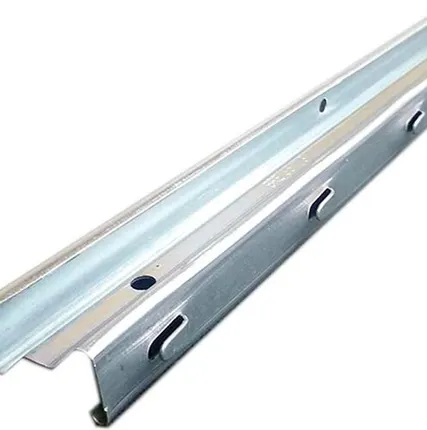 Фото №0 Столб оцинкованный S-профиль 2,8 х 2 с заглушкой. Длина 2,8 метра.