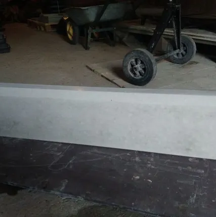 Фото №0 Бордюр тротуарный