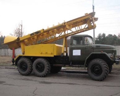 фото Аренда ямобура МРК-750А4 на базе ЗИЛ-131