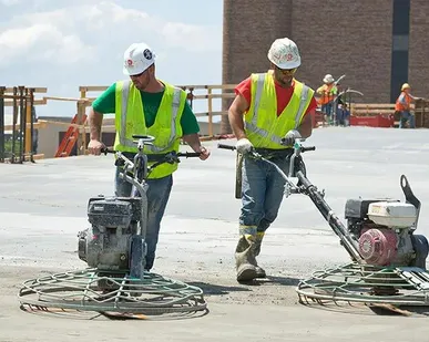 фото АРЕНДА БЕТОНОЗАТИРОЧНОЙ МАШИНЫ