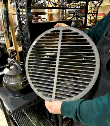 Фото №0 Чугунная решетка гриль 395/18 мм Россия