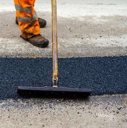 Фото №0 Ямочный ремонт дорог