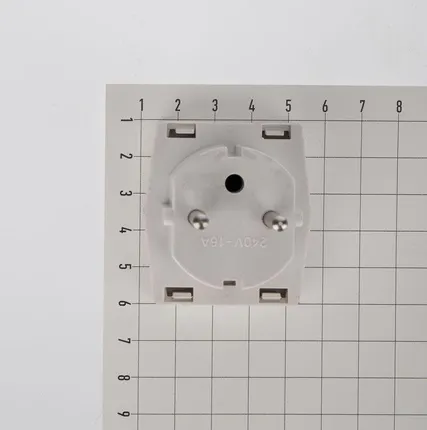 Фото №6 Переходник сетевой "КВАДРАТ" бел. (инд. упак.) PROCONNECT 11-1011-9