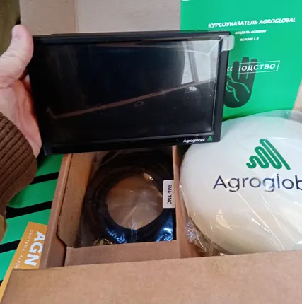 Фото №0 Курсоуказатель Агроглобал / Agroglobal AGN 8000 с двухчастотным приемником, антенна GNSS 3.3 агронавигатор, система параллельного вождения