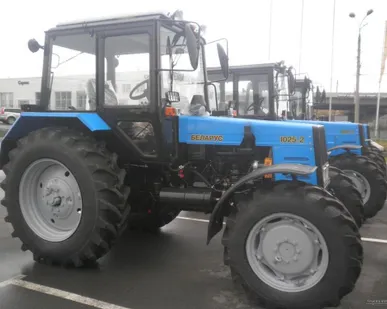 фото Трактор Беларус-1025.2