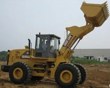 фото Фронтальный погрузчик Chenggong CG958H