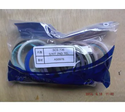 Фото №0 Ремкомплект 2 цилиндра выдвижения стрелы КМУ Soosan SCS736